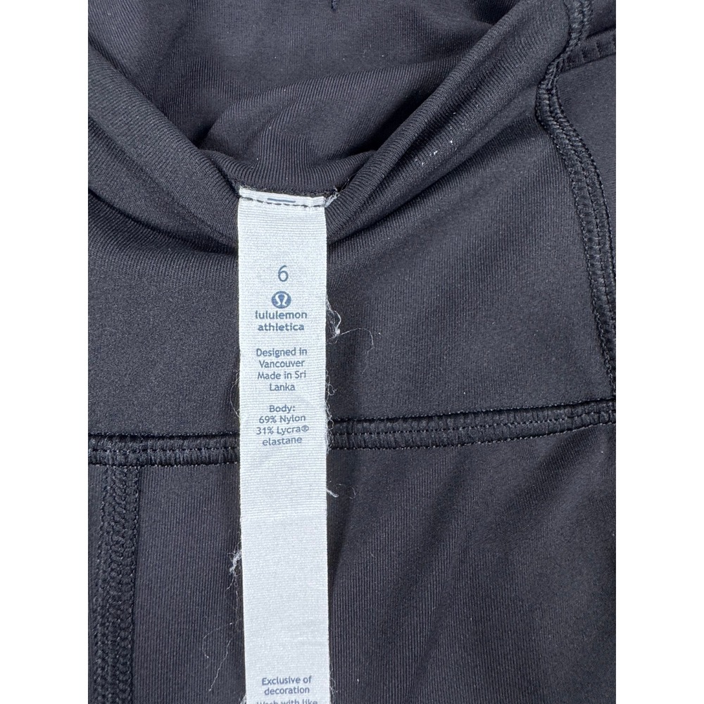 Lululemon Black High Rise Crop Leggings Ruched Back Mesh Pockets Size 6 - Picture 5 of 7